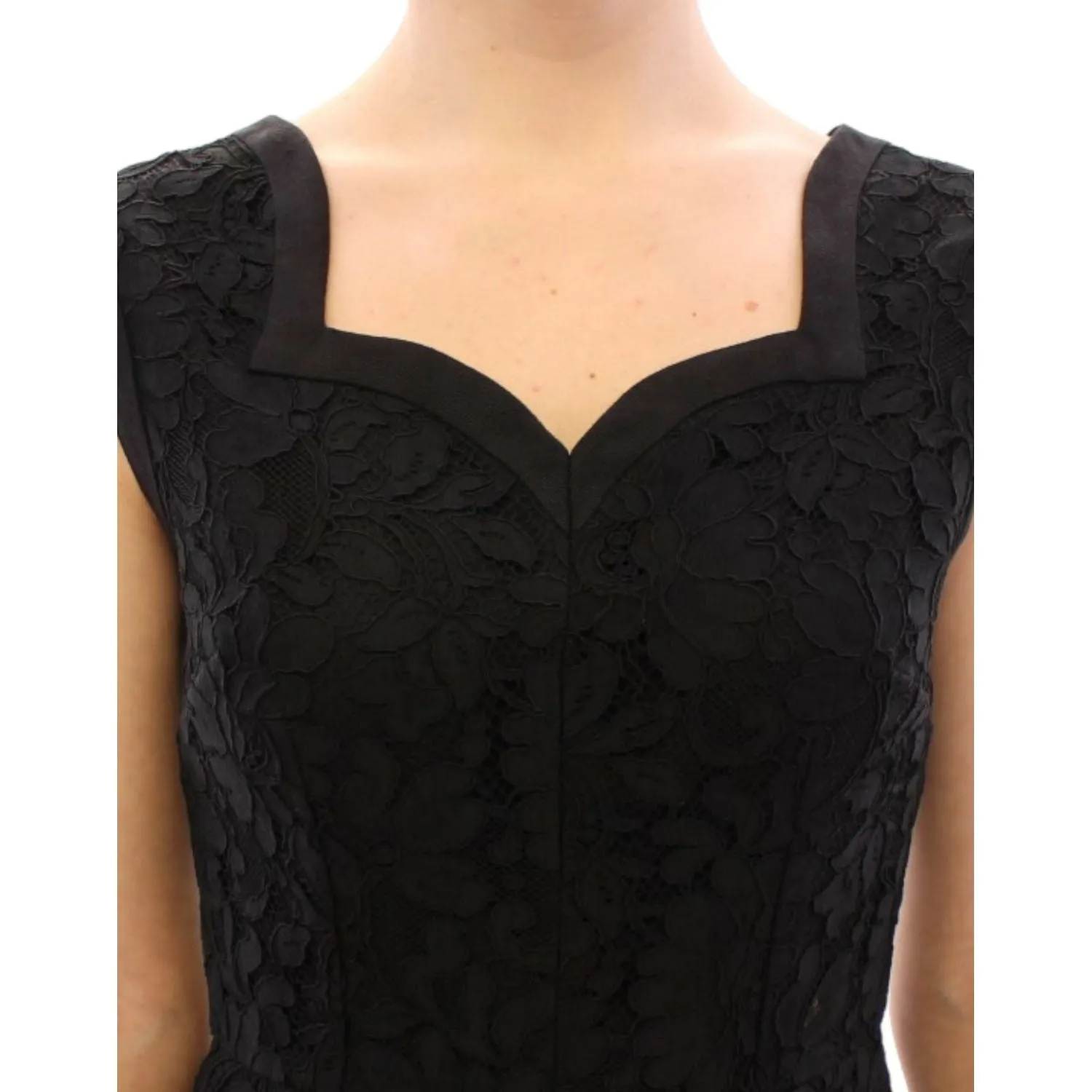 Dolce & Gabbana Elegant Black Floral Lace Dress